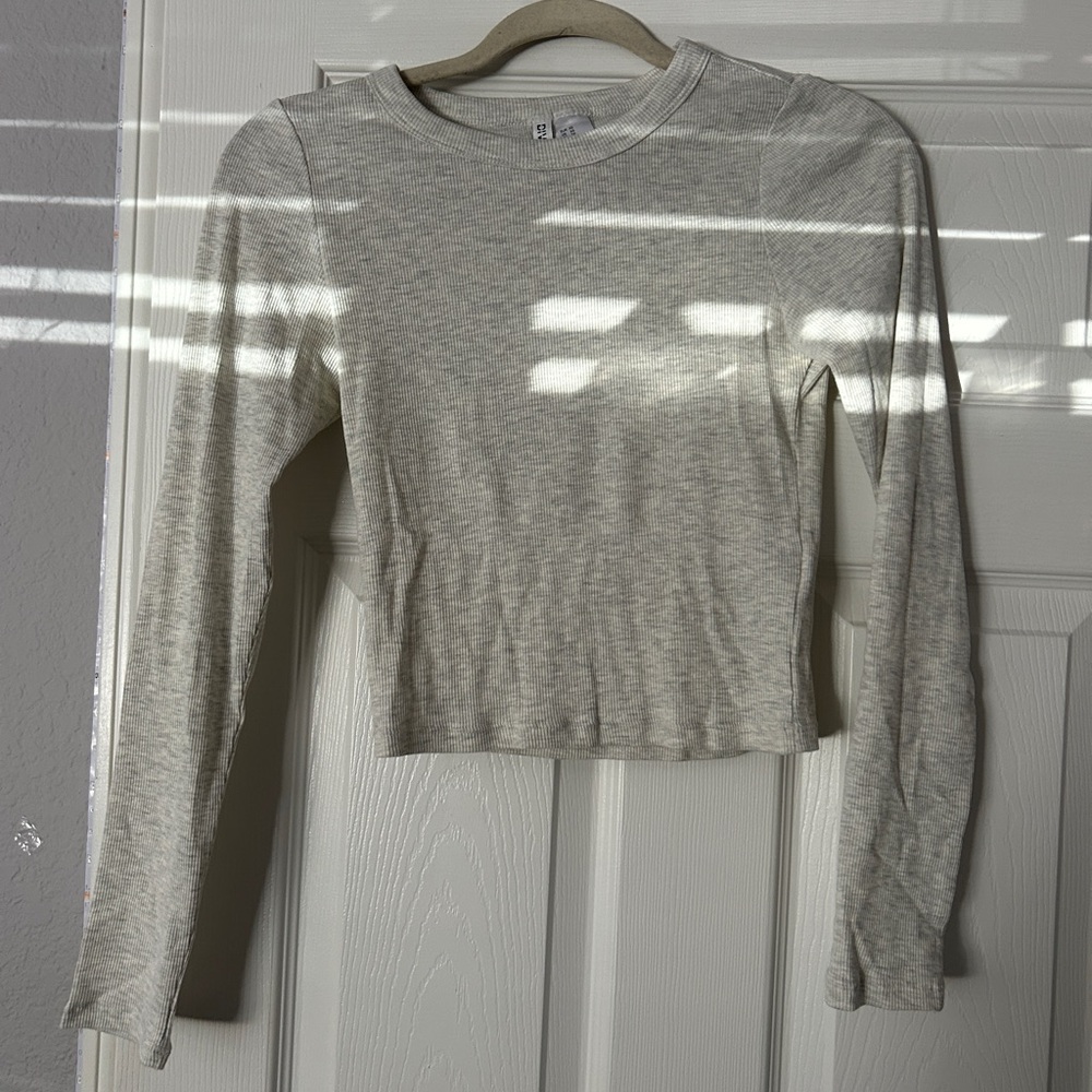 H&M Beige/Grey Long Sleeve Top SIZE XS